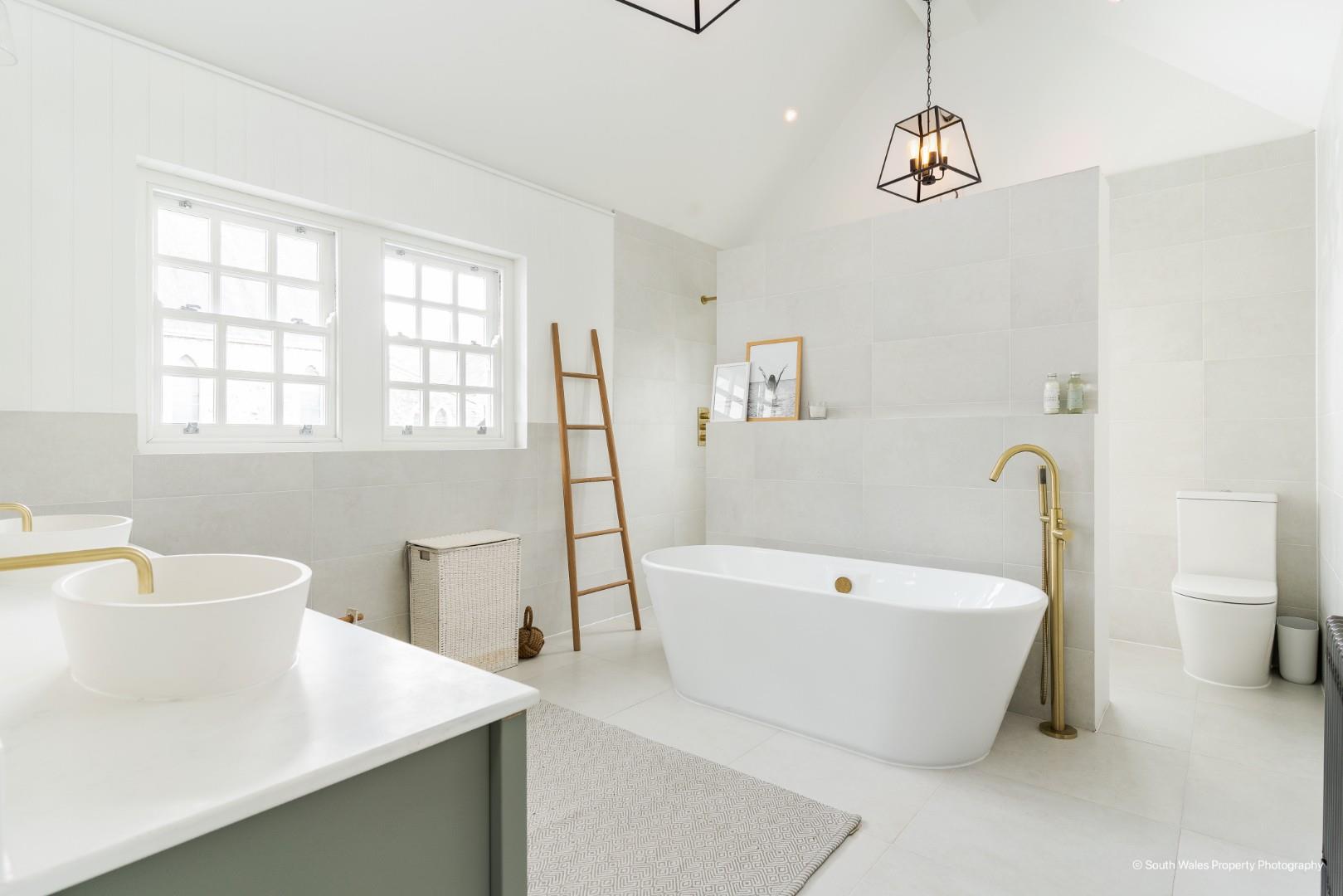 Heath House, 54 Eastgate, Cowbridge, Vale Of Glamorgan, CF71 7AB